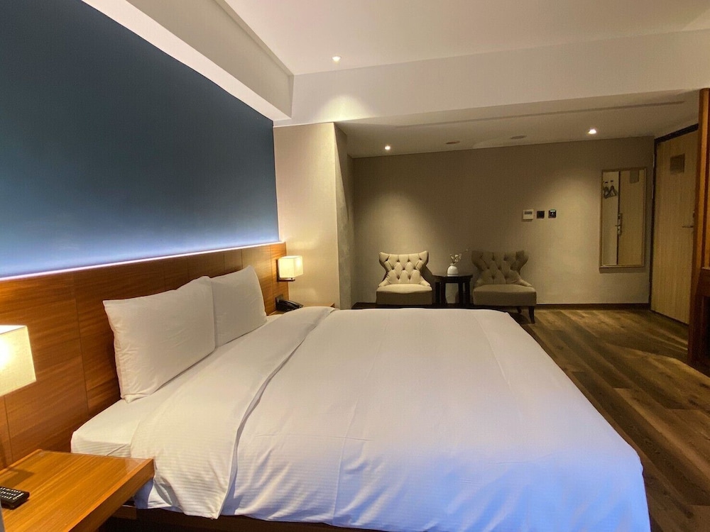 Jin Man Jia Hotel 12/62
