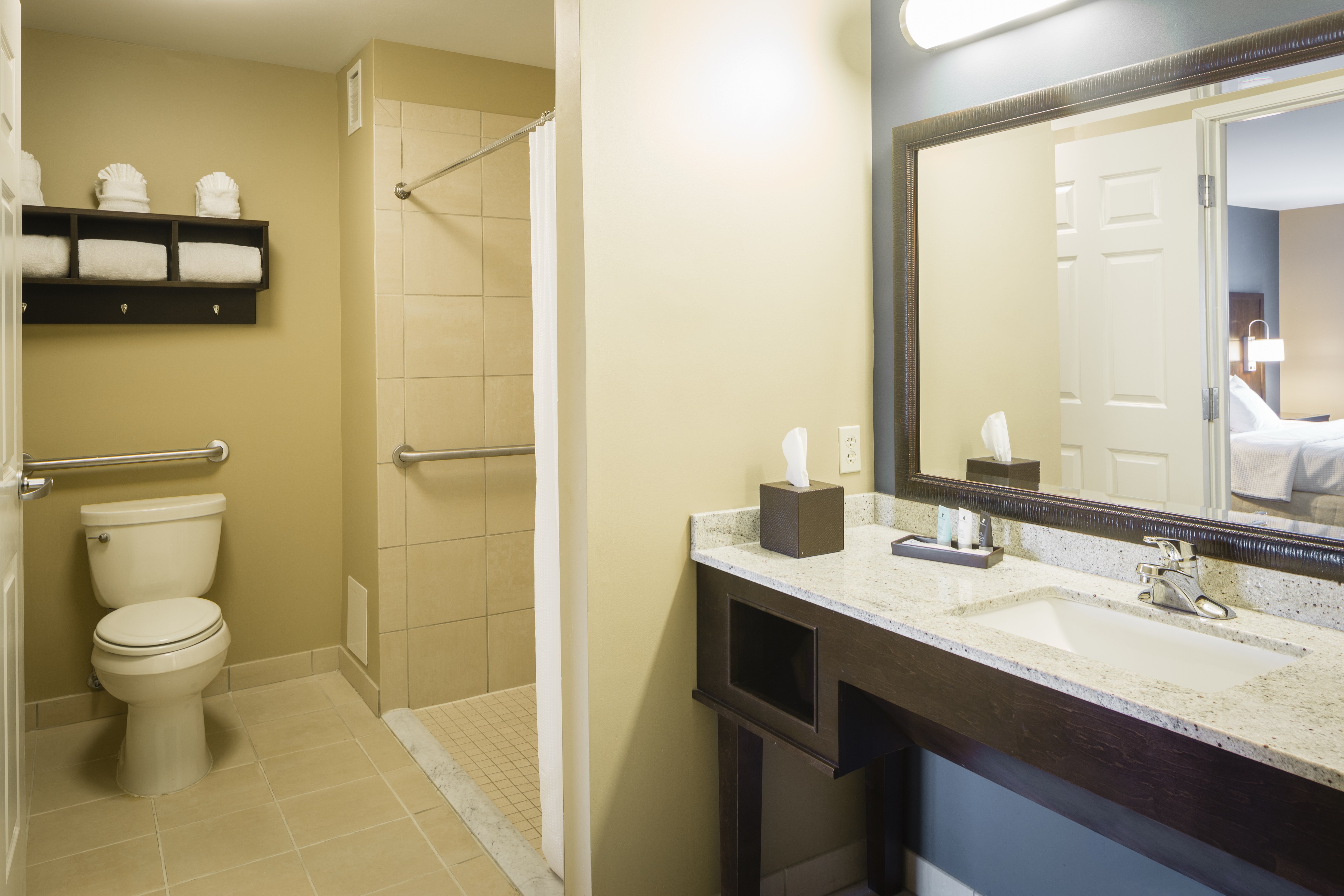 Nationwide Hotel and Conference Center 47/50