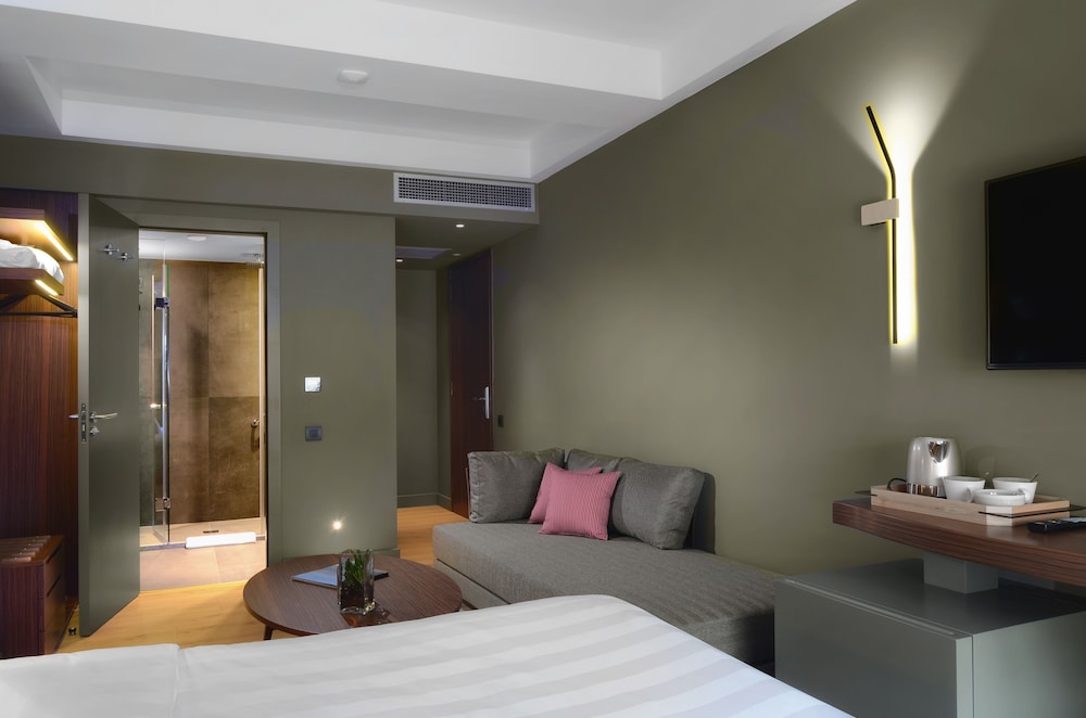 Lake Spirit Hotel 14/64