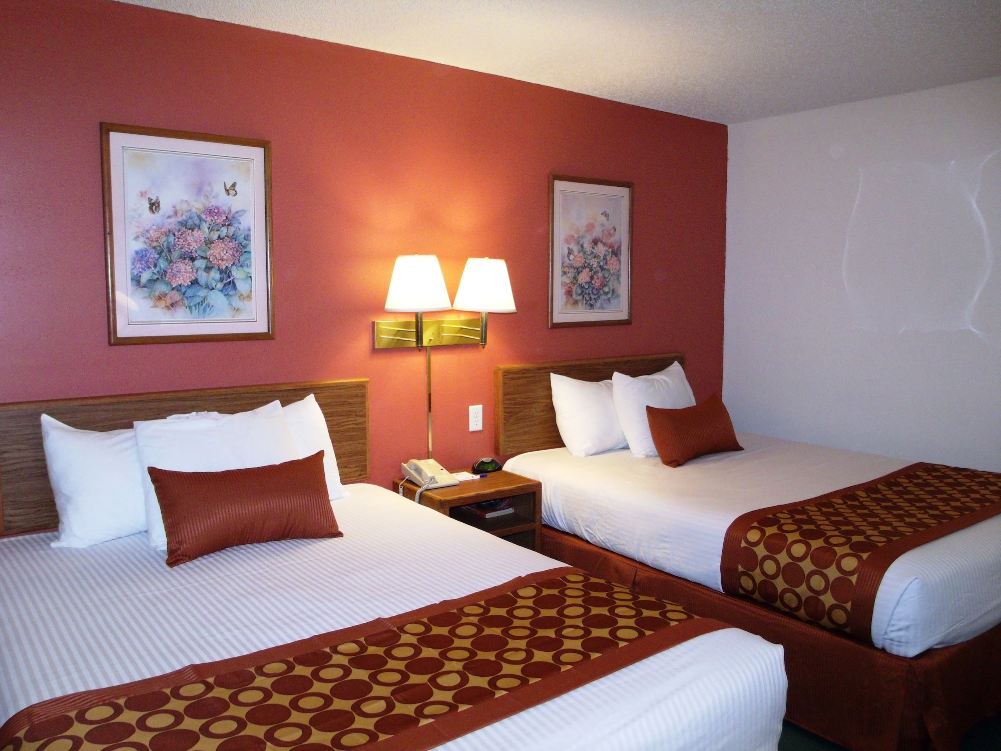 Suite, 2 King Beds