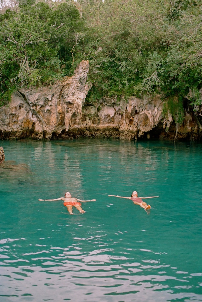 The Loren at Pink Beach 47/50