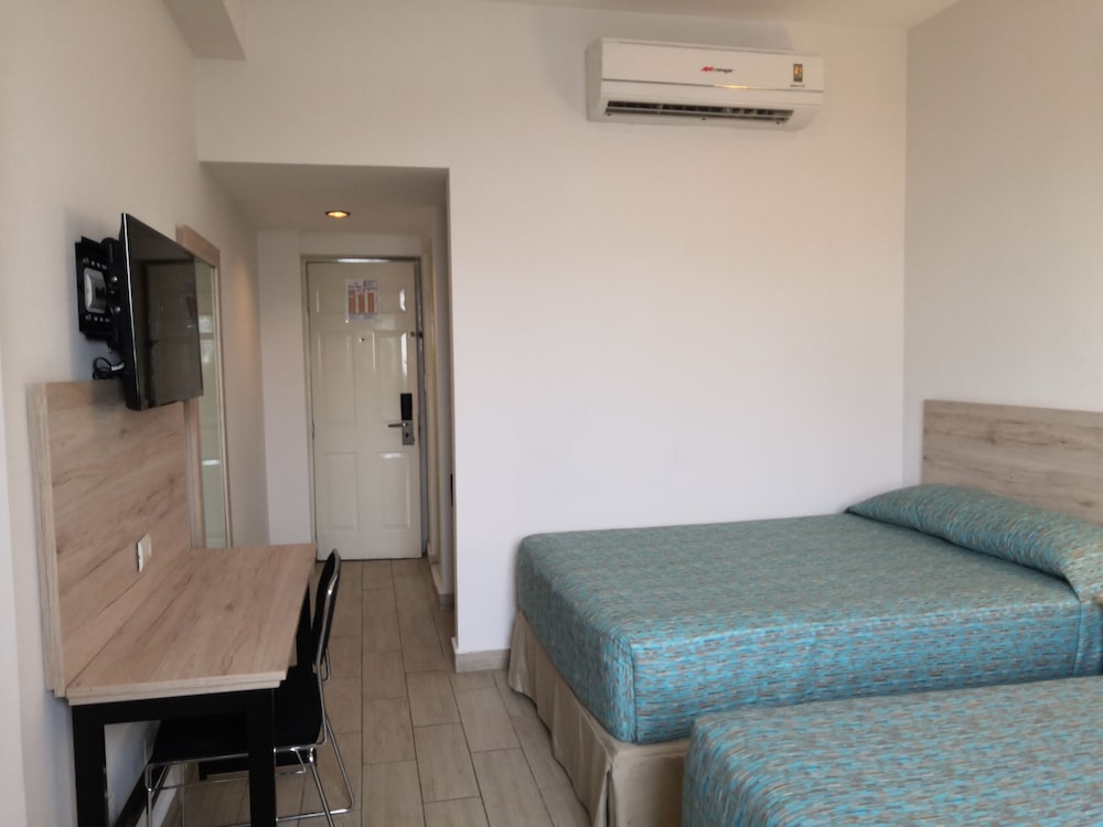 Hotel Son Mar Monterrey Centro 18/54