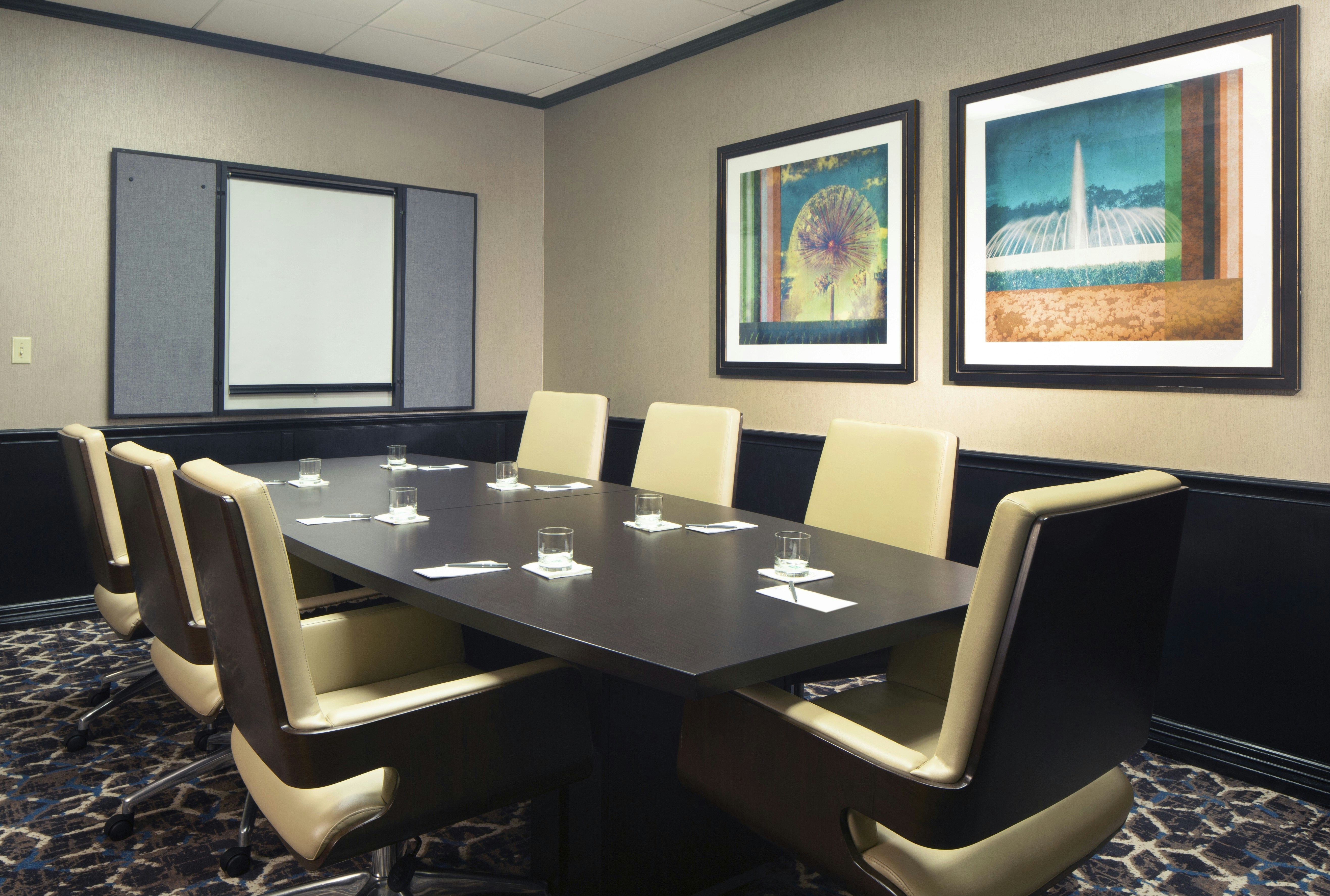 Embassy Suites Galleria 34/50