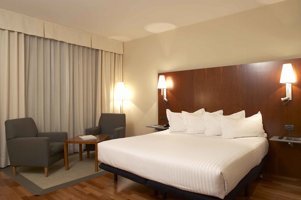 AC Hotel Alcala de Henares by Marriott 15/50
