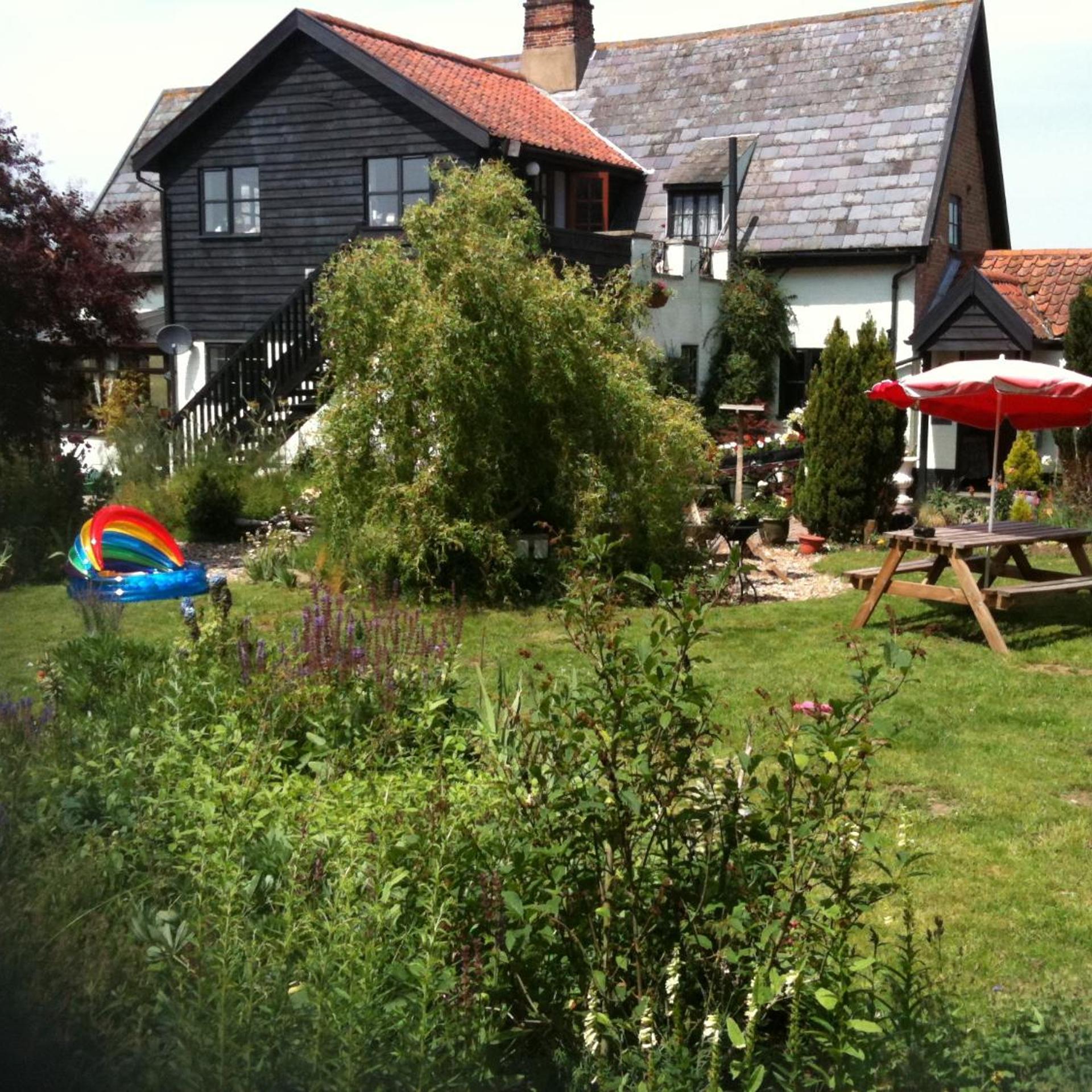 Six Bells 20/27