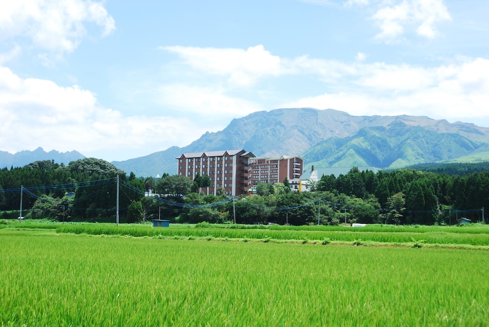 Kamenoi Hotel Aso Park Resort 47/50