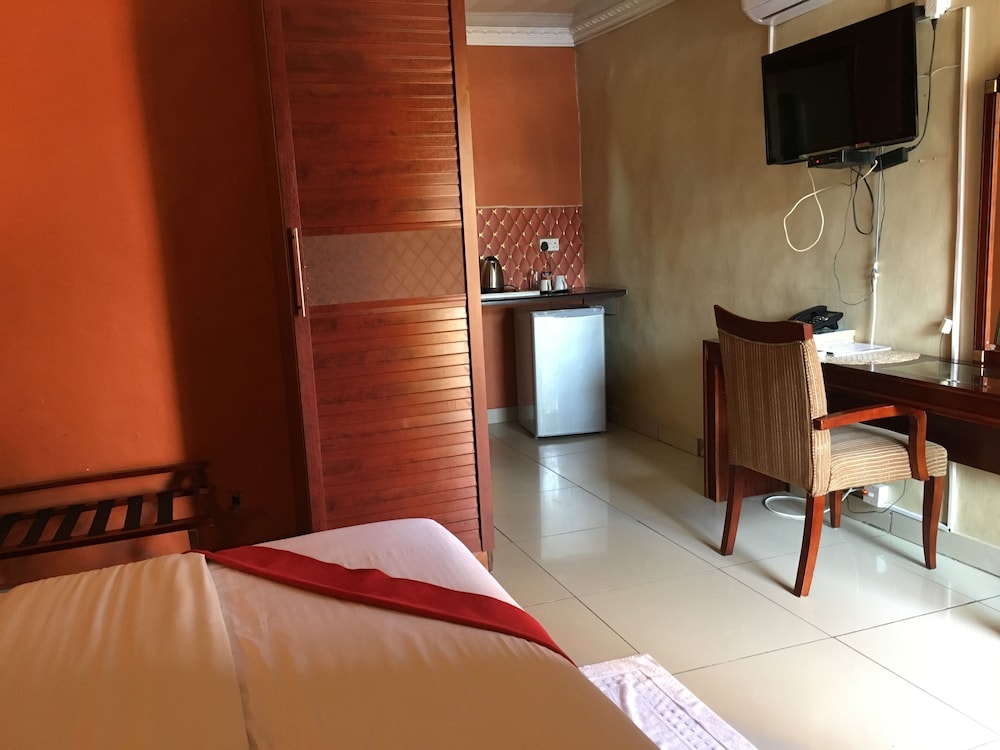 Gumare Executive Lodge 18/47