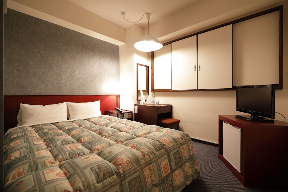 Tokyo Inn 15/51