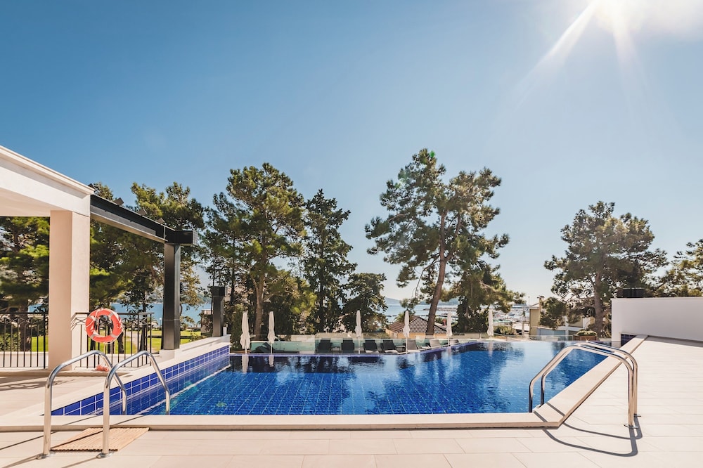 Hotel Budva 41/60
