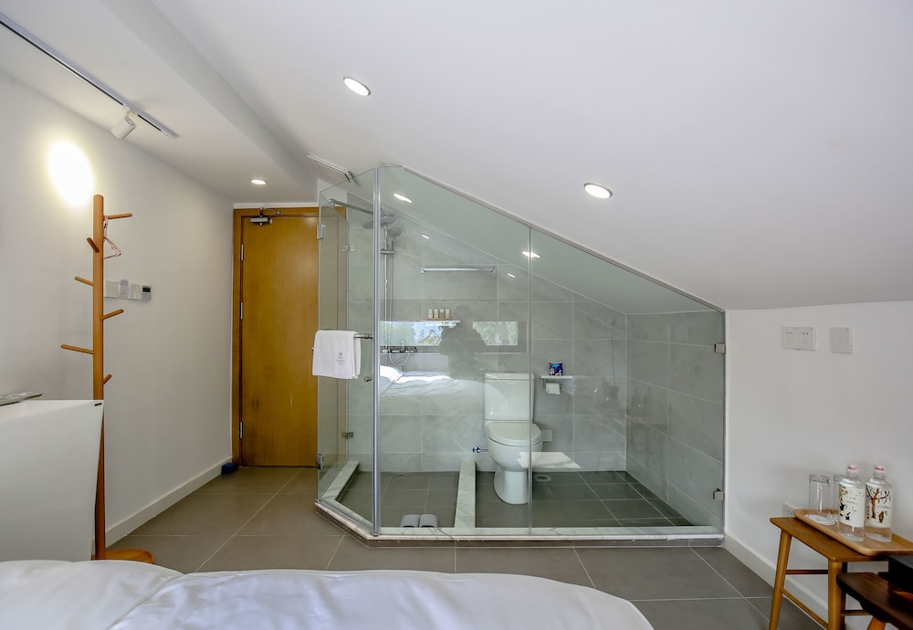 Hangzhou Sansu Hotel 50/50