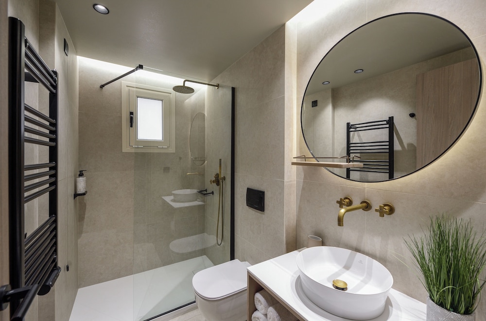 Arcadion Hotel 26/28