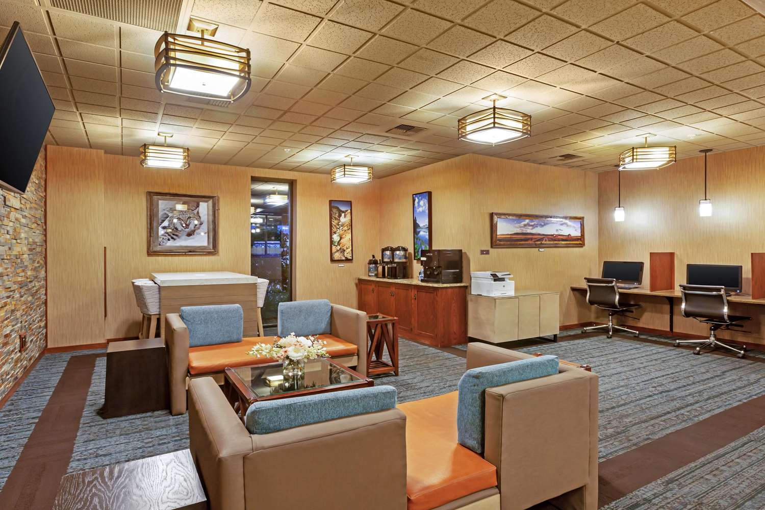 Best Western Plus Grantree Inn 39/52
