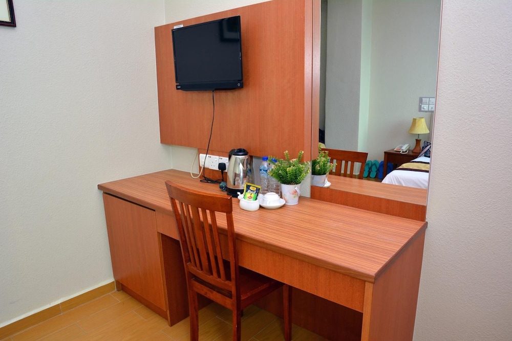 Muarar 99 Hotel 27/31