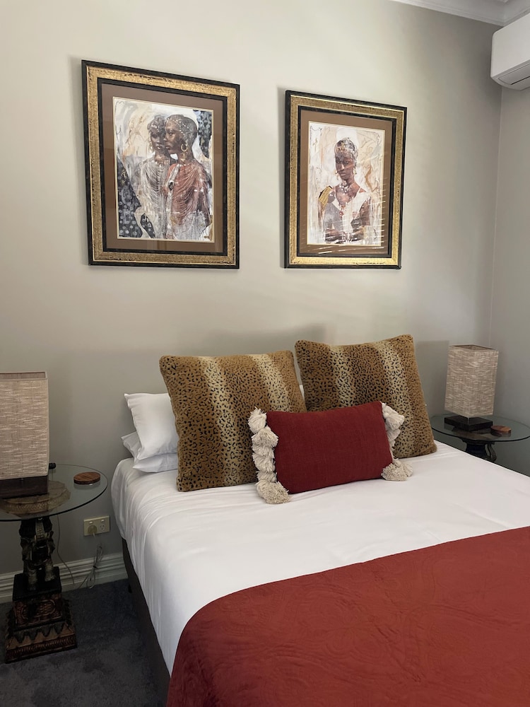 Cocknbull Boutique Hotel 15/50