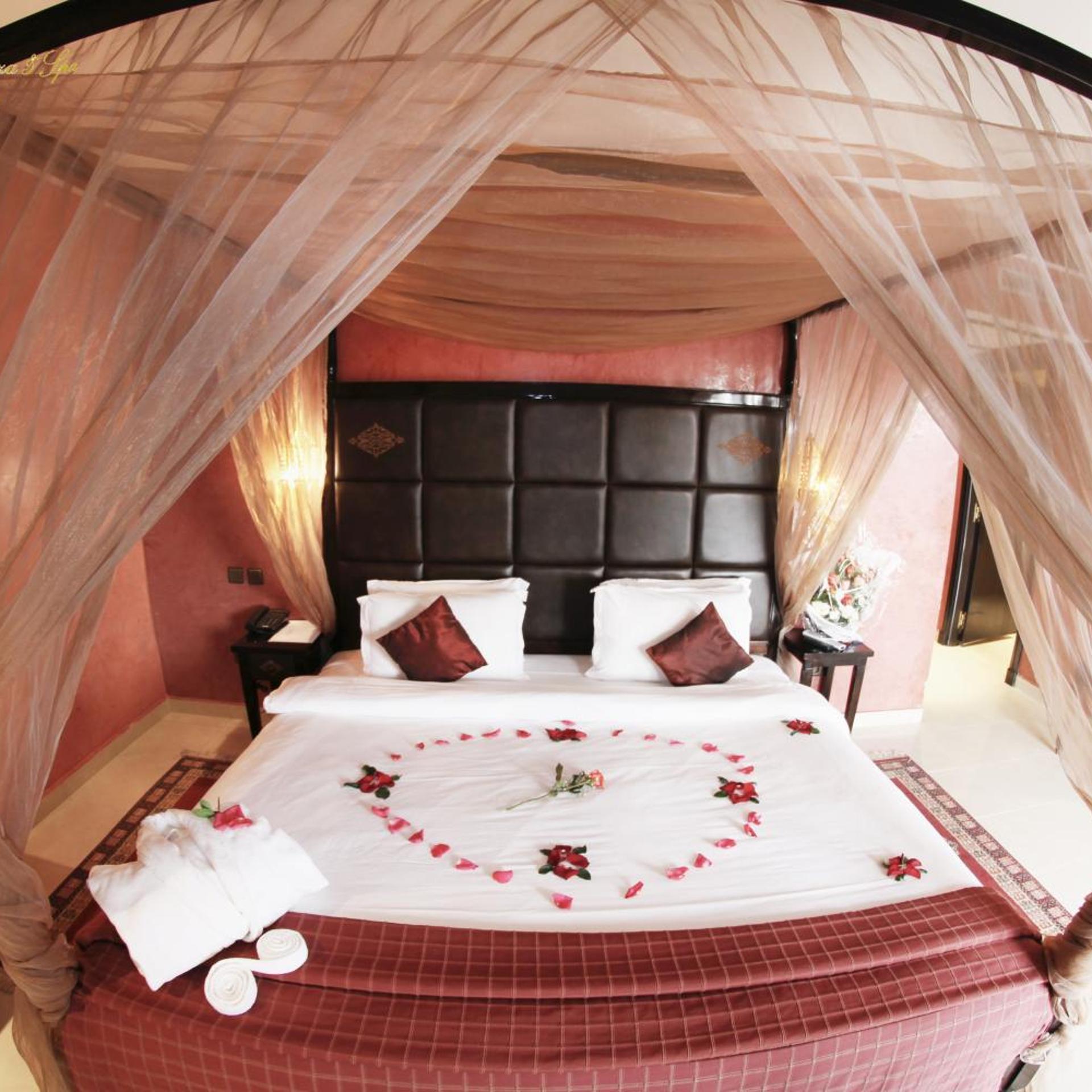 جناح بسرير كوين، Imperial Plaza & Spa 2/5