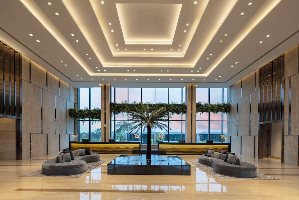 Dusit Thani Laguna Singapore 40/65