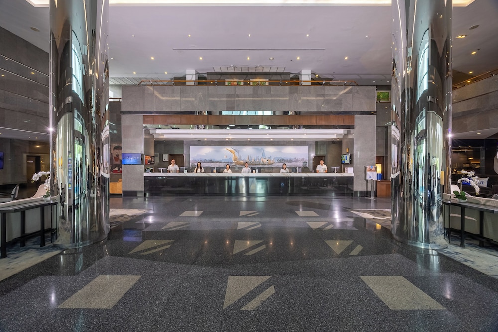 Novotel Bangkok Bangna 8/74
