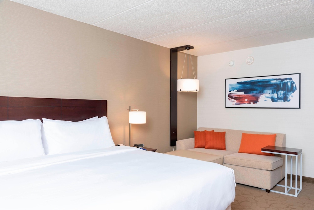 Delta Hotels By Marriott Kalamazoo Conference Center 13/50
