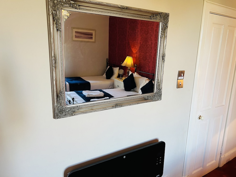 Ardenlee Guest House 30/69