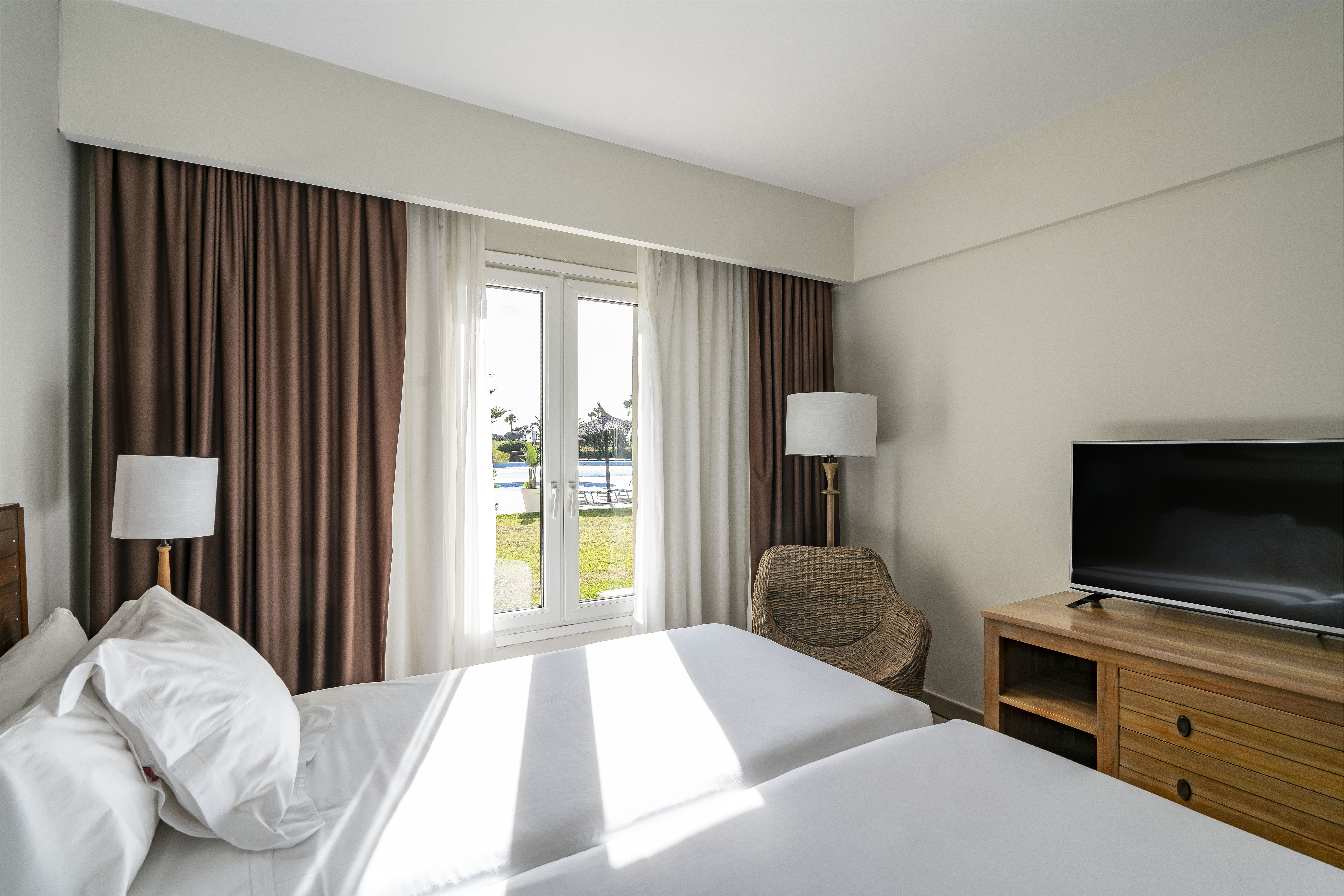 Junior Suite, Garden Access