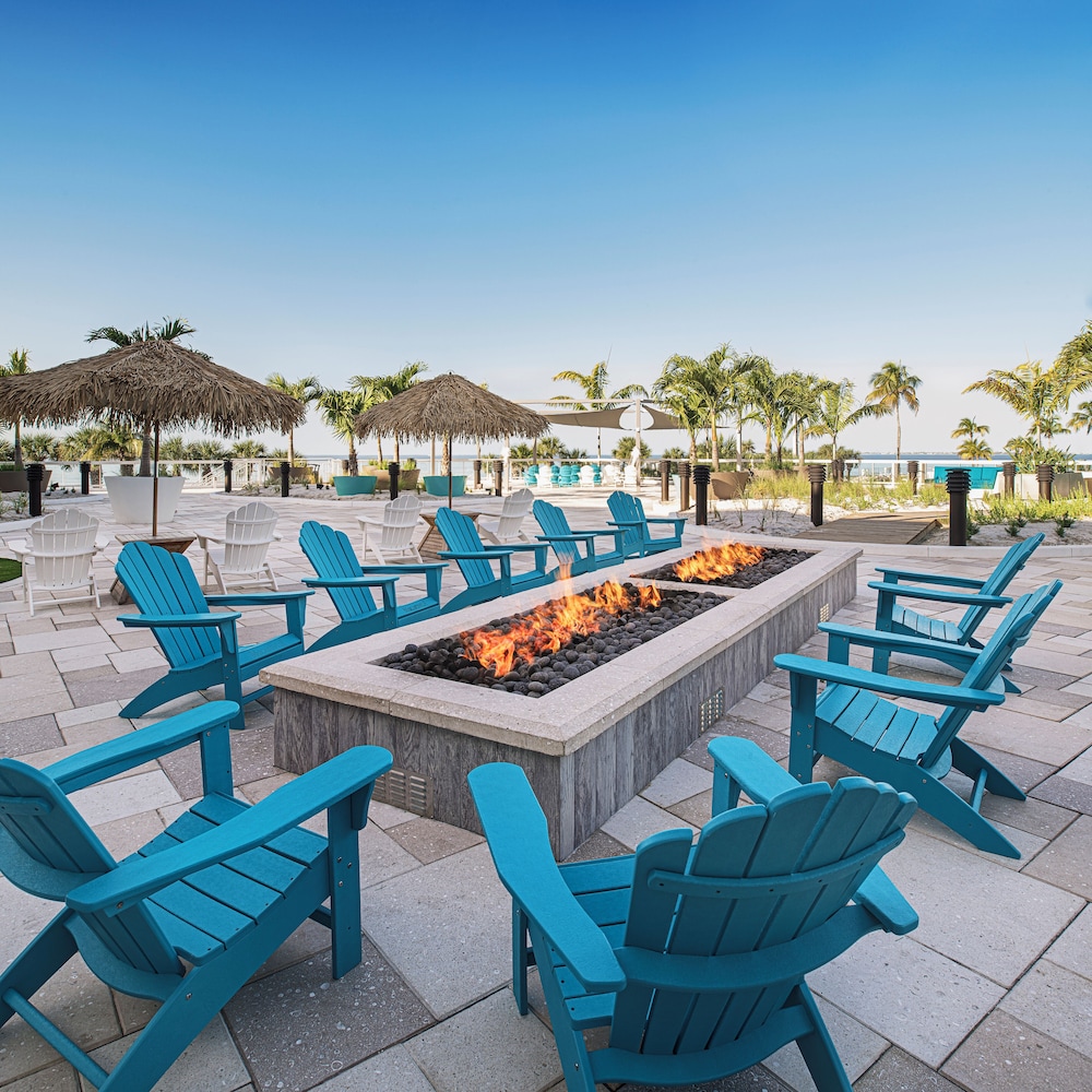 Margaritaville Beach Resort Fort Myers 32/50