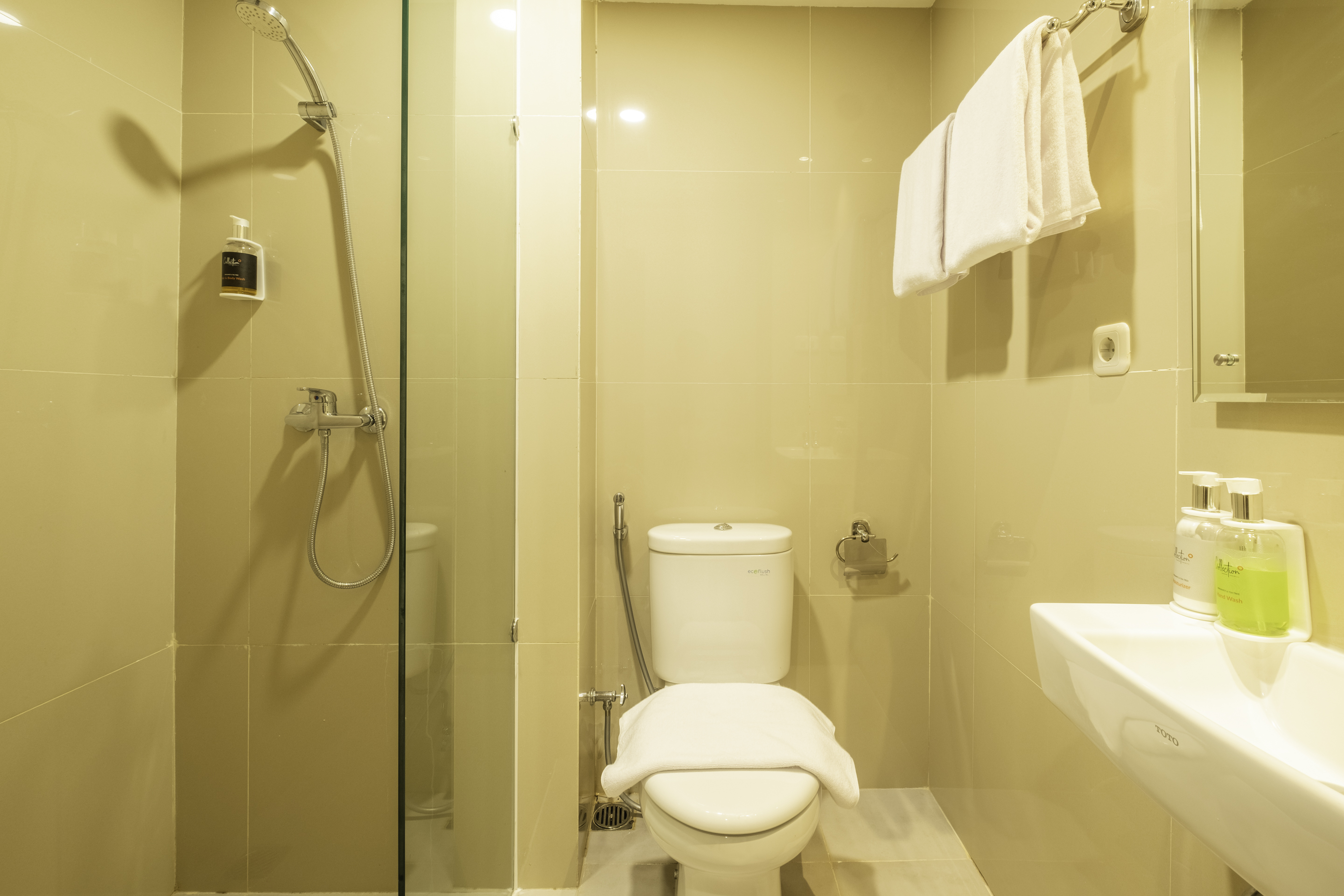 Collection O Hotel Pasar Baru Heritage 23/28