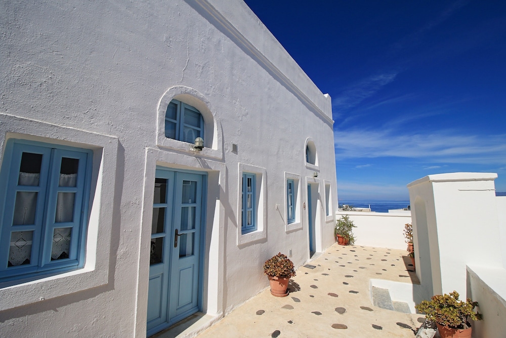 Aethrio Sunset Village Oia 4/87
