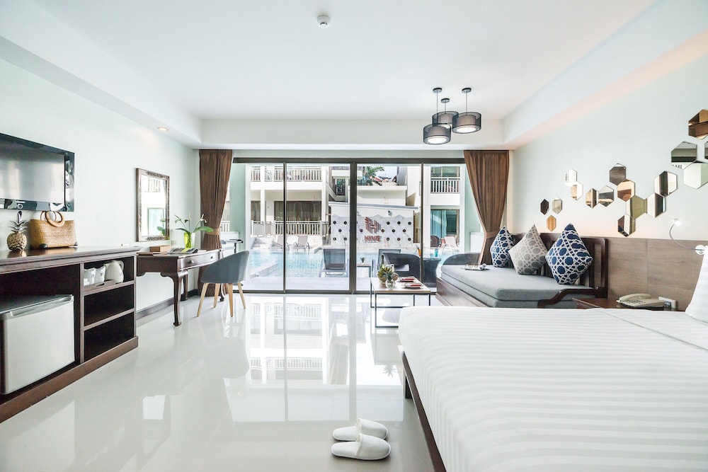 Khaolak Emerald Beach Resort and Spa 25/50