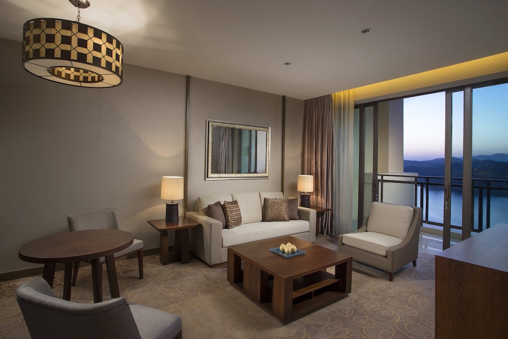 Sheraton Bailuhu Resort Huizhou 31/57