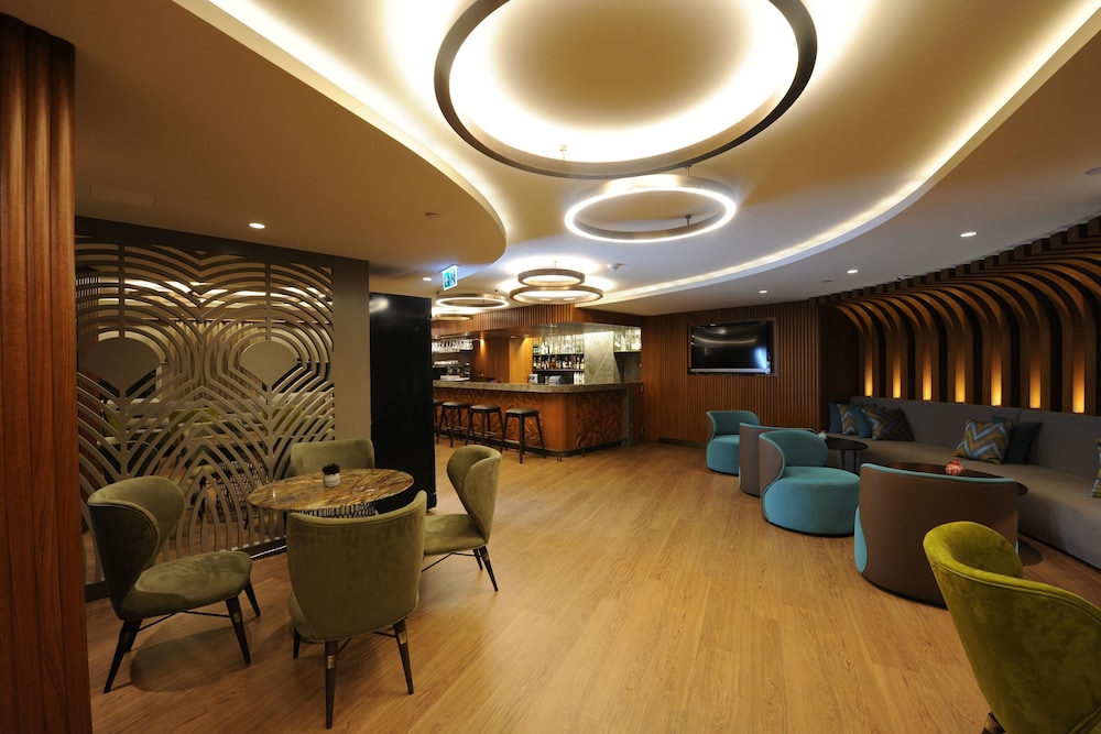 Doubletree By Hilton Hotel Istanbul Sirkeci 53/81