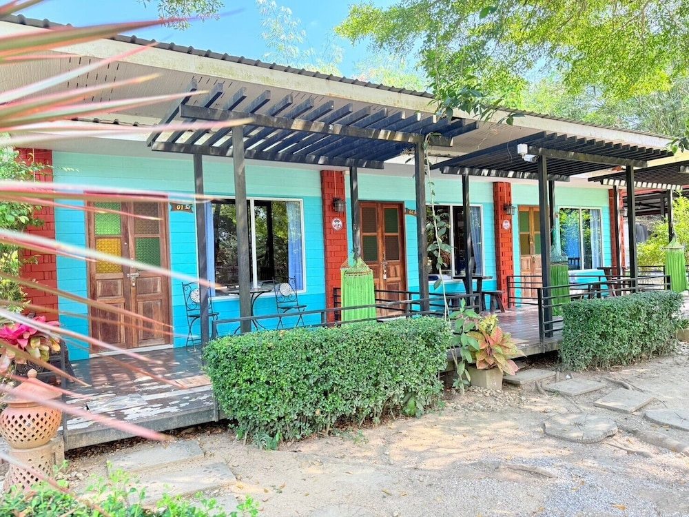 Baan Suan Hill Resort in BAN TA KHUN