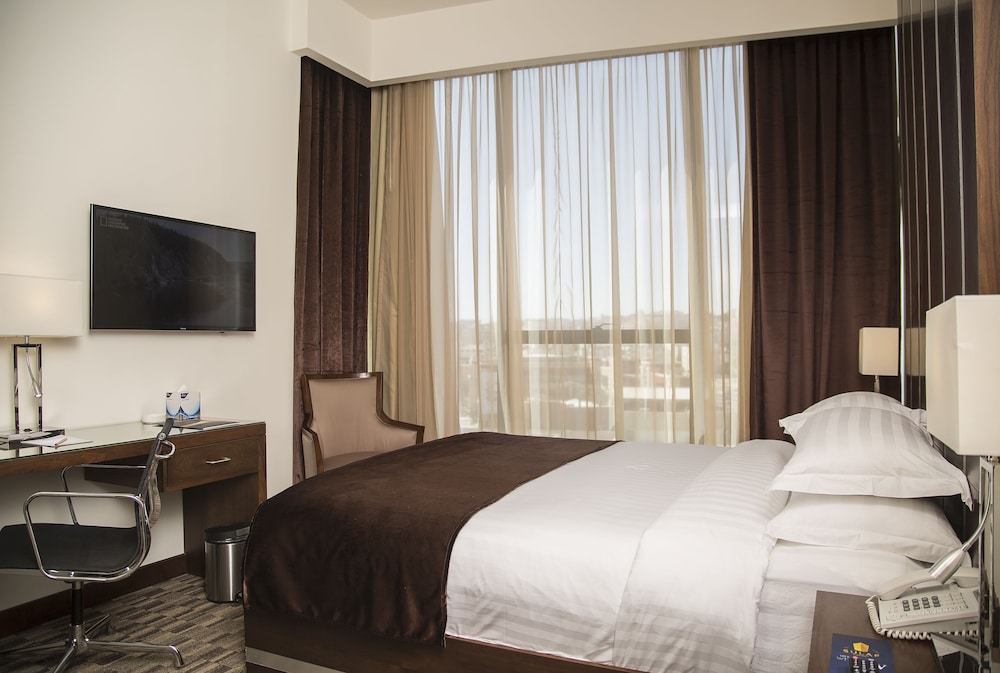 Sulaf Luxury Hotel 14/70