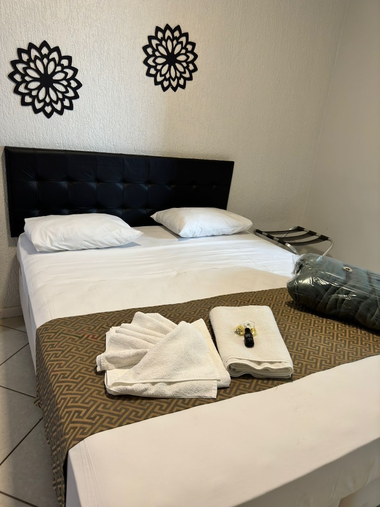 KAA House Hotel 25/48