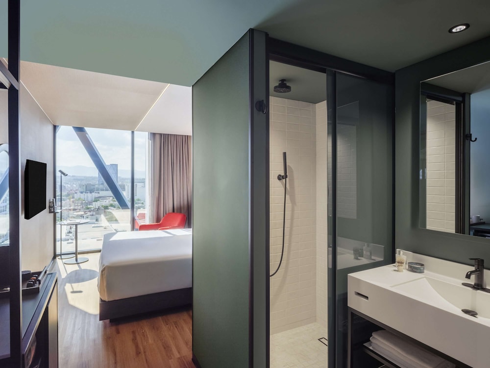 Novotel Mexico City World Trade Center 57/58