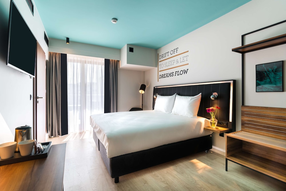 Park Inn by Radisson Poznan 24/75