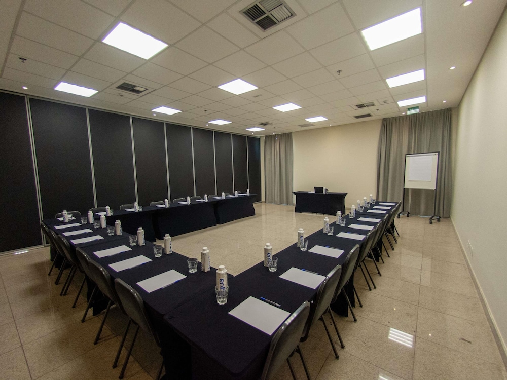 Ibis Styles Taubate 59/72