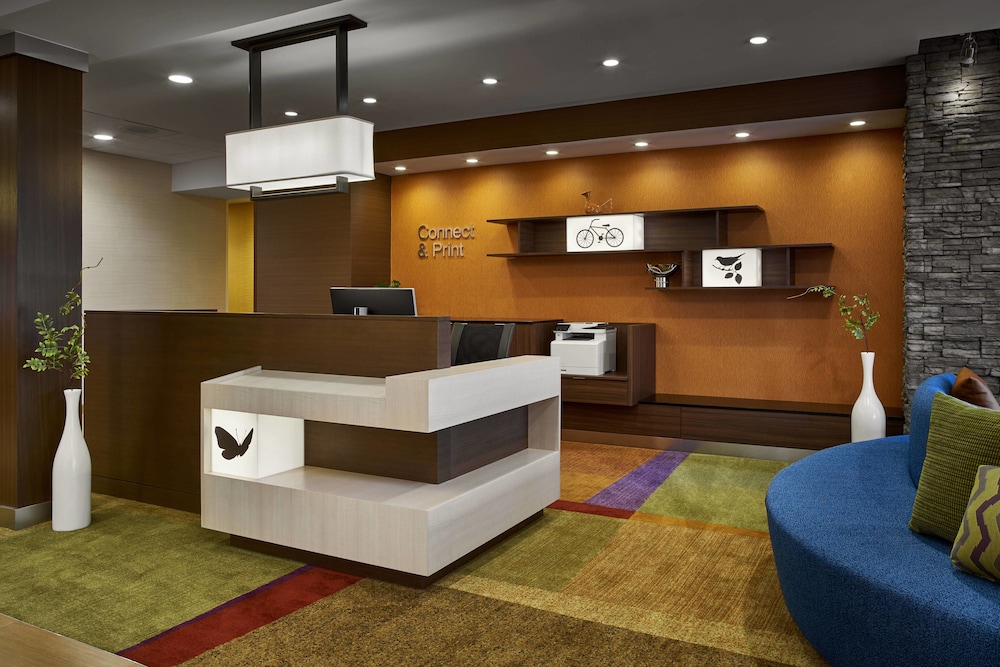 Fairfield Inn Suites Alexandria 5/35