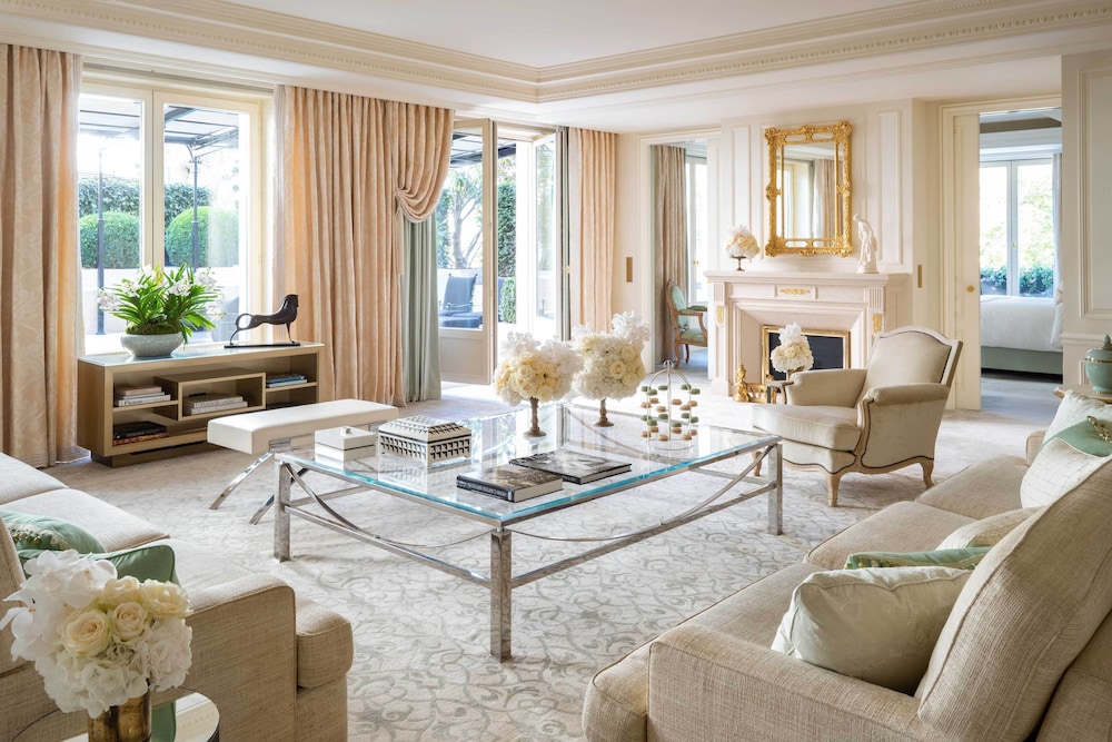 Four Seasons Hotel George V, Paris 40/62