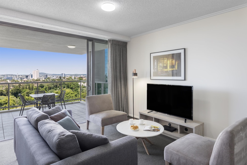 Oaks Brisbane On Margaret Suites 41/64