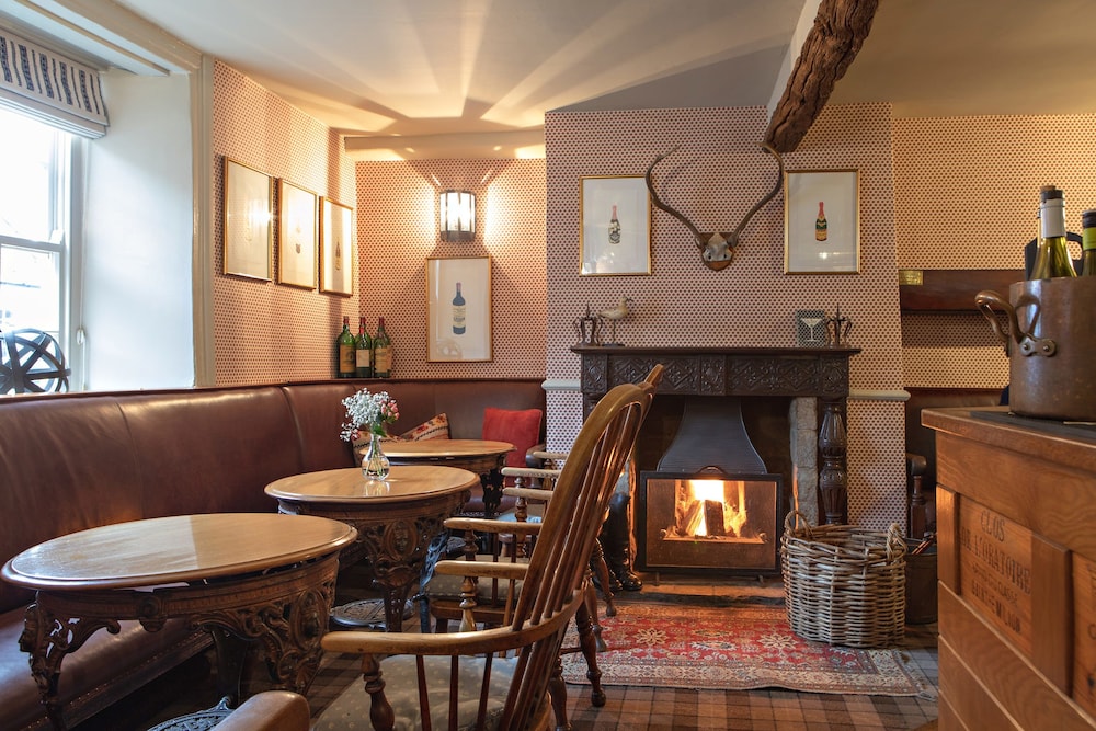 The White Swan Inn 46/60