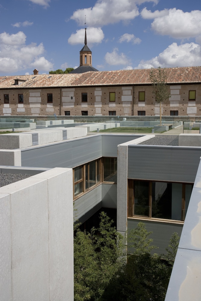 Parador de Alcala de Henares 3/69