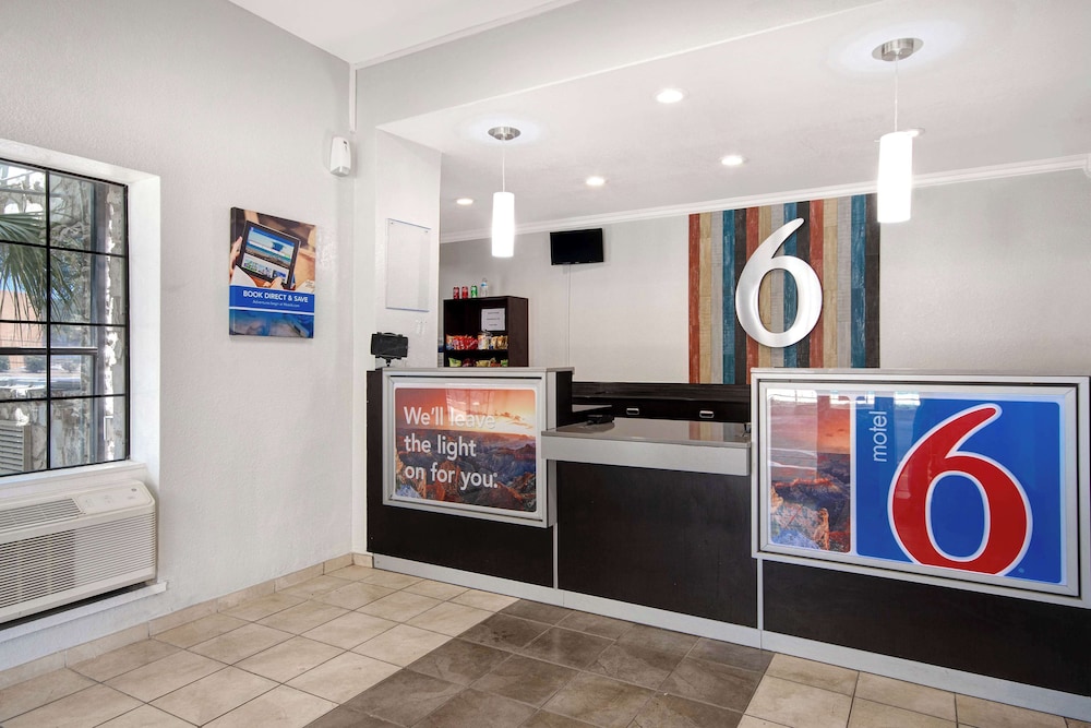 Motel6 San Antonio, TX - Northwest Medical Center 12/60