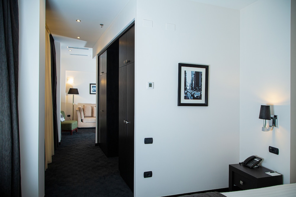 North Avenue by Stellar Hotels (Ex:North Avenue Hotel) 56/78