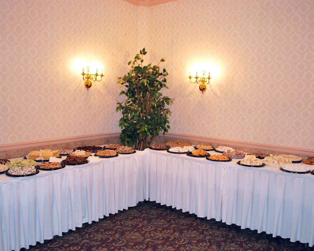 Rodeway Inn & Suites Myerstown - Lebanon 14/47