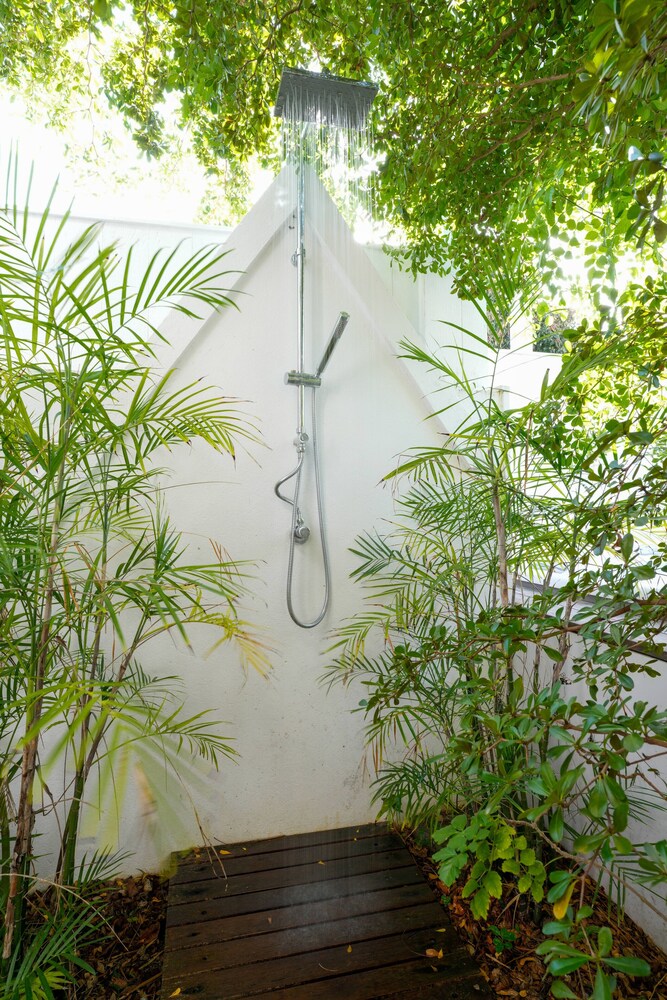 Ecolodge Fleur de Lune 57/61