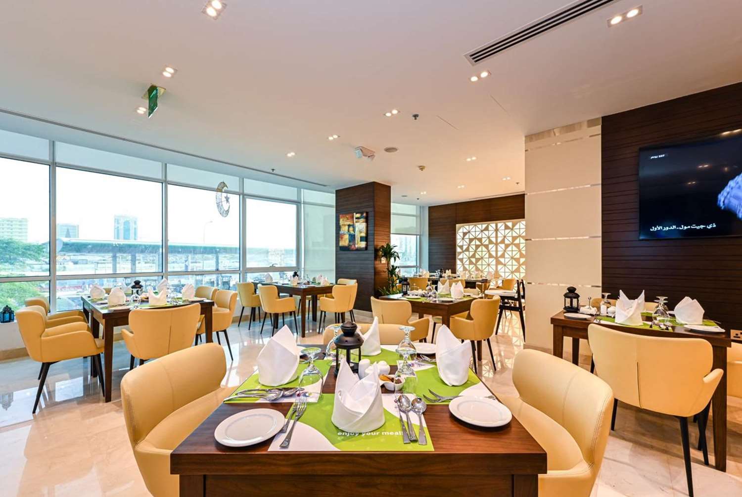 Ramada Encore Hotel by Wyndham Doha 23/28