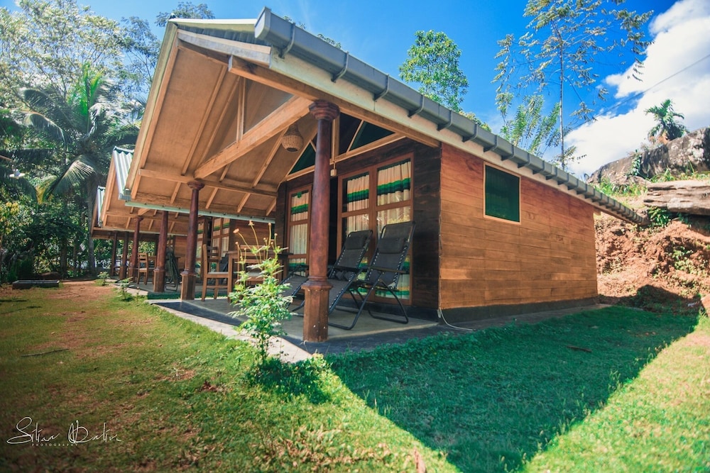 Sinharaja Rainforest View Villas 45/50