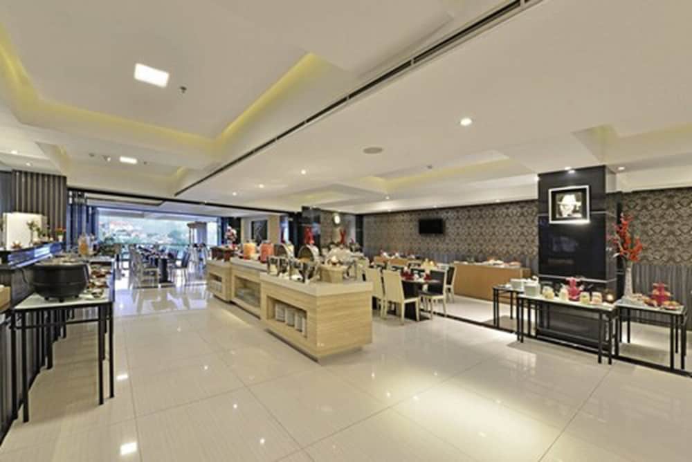 Travello Hotel Bandung 11/60