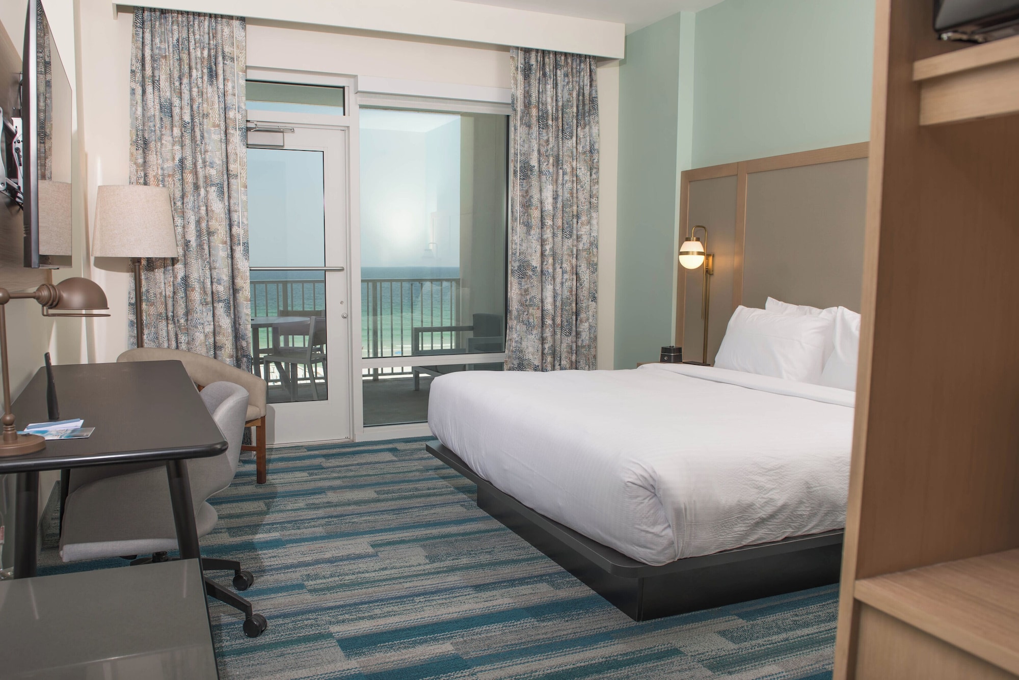 Room, King Bed, Beach Front, Balcony