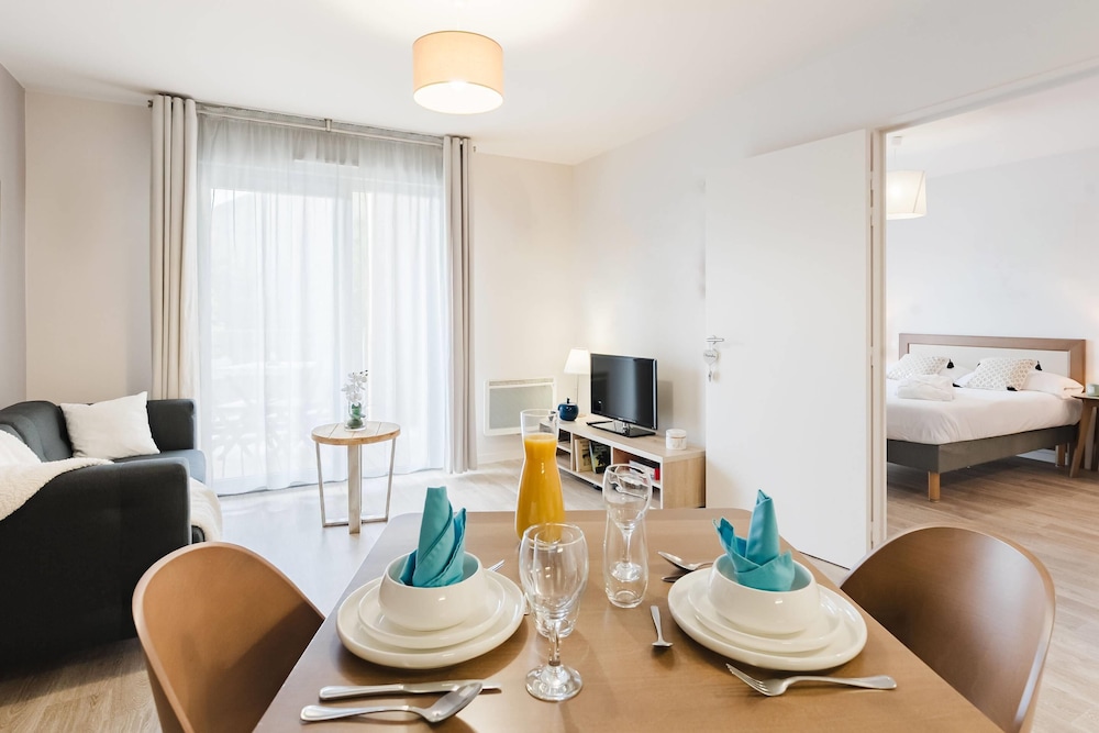Quality Aparthotel Dinan 24/27